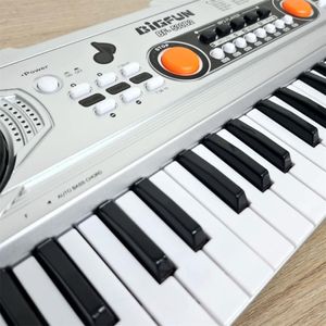 Organeta Piano Electrónico Para Niños 49 Teclas USB BFColor530 Color Dorada