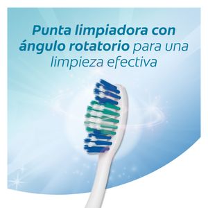 Cepillo de Dientes Colgate Triple Accion Medio x 1und