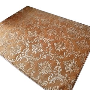 Tapete Piel de Durazno Flores Beige