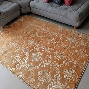 Tapete Piel de Durazno Flores Beige