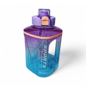 Termo Yoyoso Plástico Cuadrado Negro 1.7 L